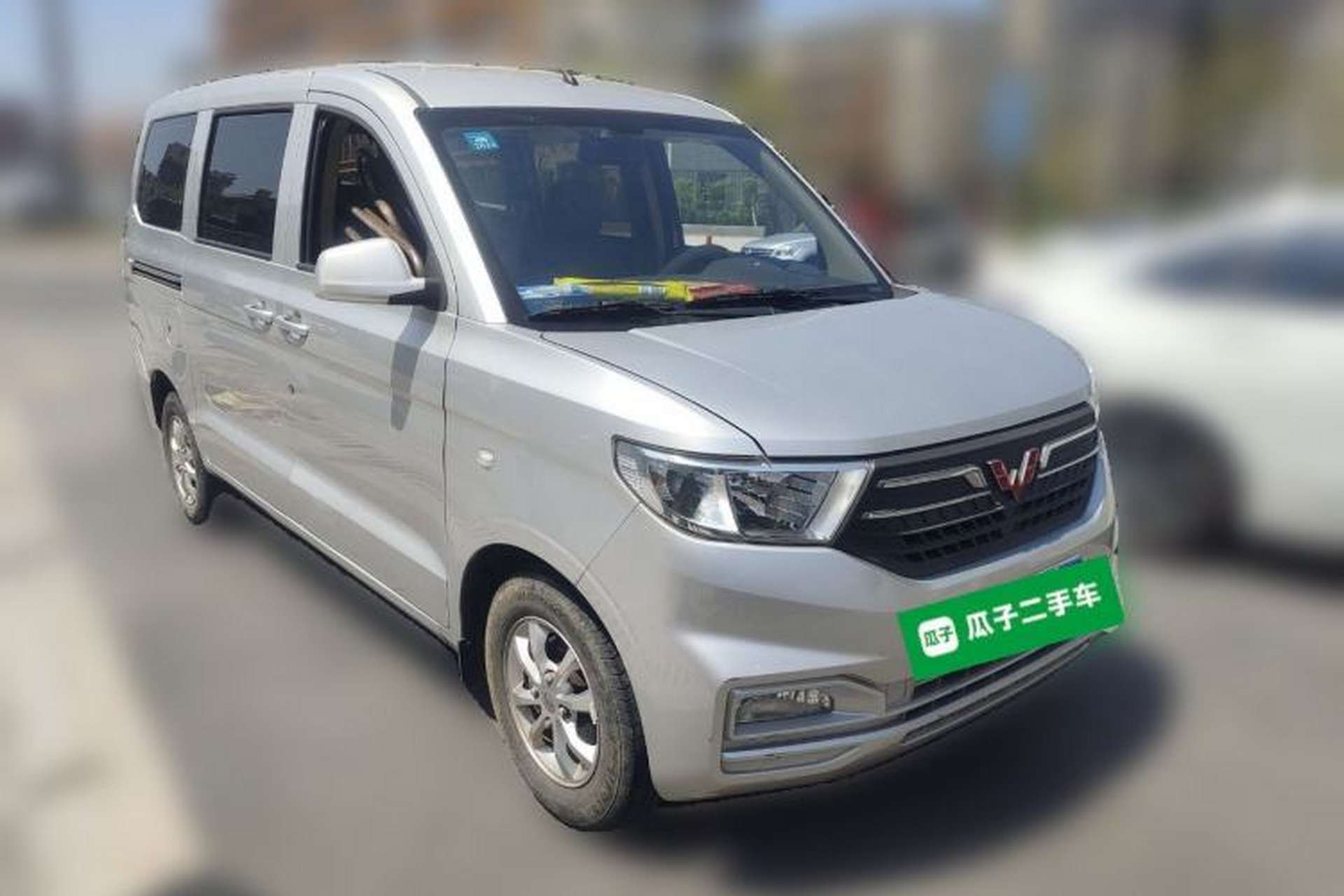 Used Wuling Hongguang V 2021 1.5L Enjoyment Edition LAR Front Right 45 Deg