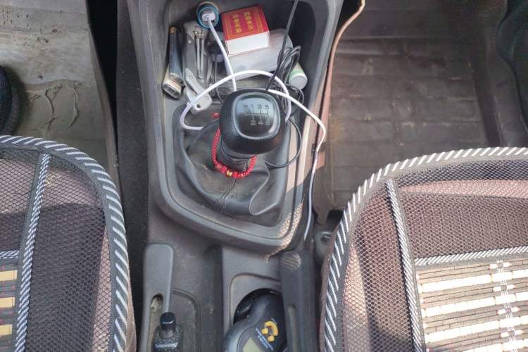 Used Wuling Hongguang V 2021 1.5L Enjoyment Edition LAR Gear Lever