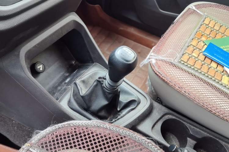 Used Wuling Hongguang V 2021 1.5L Jingqu Version LAR Gear Lever