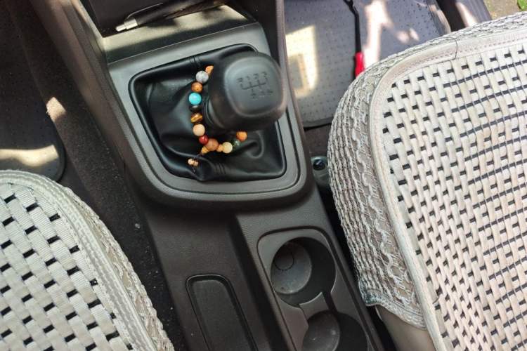 Used Wuling Hongguang V 2021 1.5L Jingqu Version LAR Gear Lever
