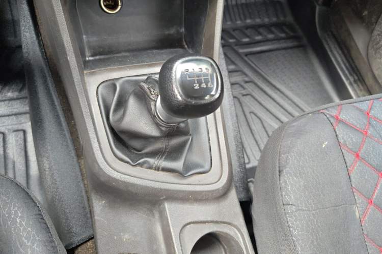 Used Wuling Hongguang V 2021 1.5L Jingqu Version LAR Gear Lever