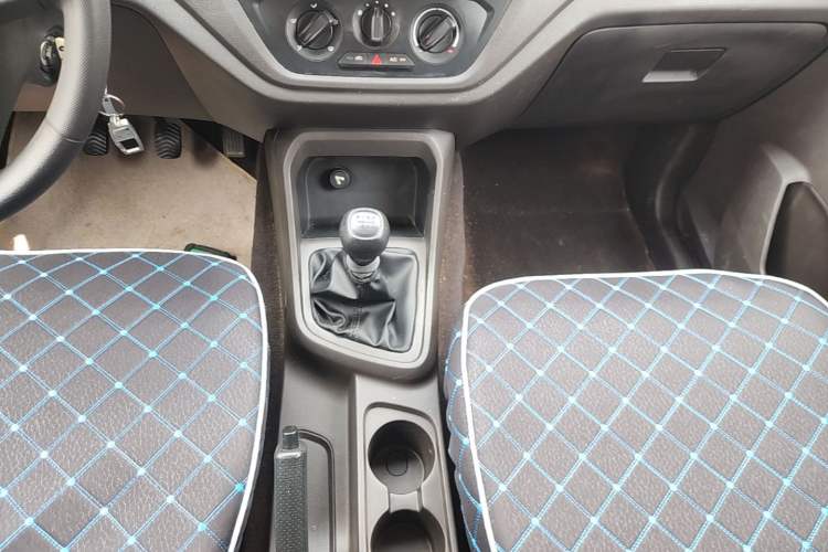Used Wuling Hongguang V 2021 1.5L Refreshed Enjoyment Edition LAR Gear Lever