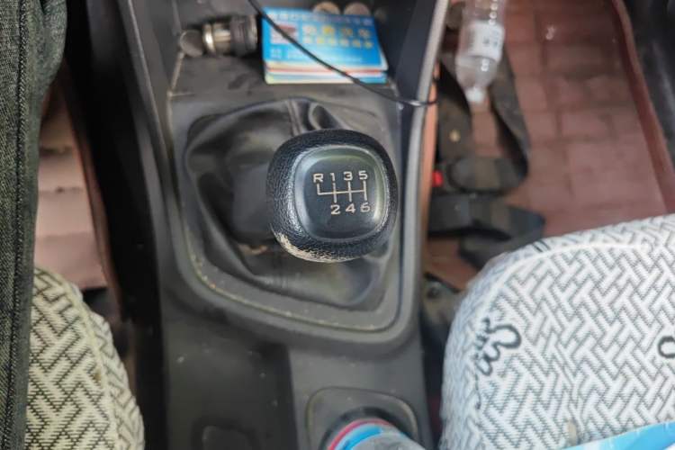 Used Wuling Hongguang V 2021 1.5L Jingqu Version LAR Gear Lever