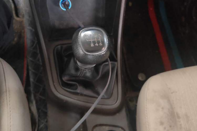 Used Wuling Hongguang V 2021 1.5L Refreshed Enjoyment Edition LAR Gear Lever
