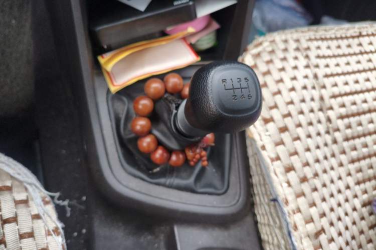 Used Wuling Hongguang V 2021 1.5L Jingqu Version LAR Gear Lever