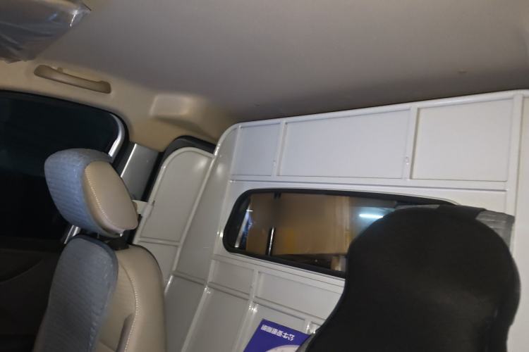 Used Wuling Hongguang V 2021 1.5L Jingqu Edition Enclosed-Window Vehicle LAR Headliner