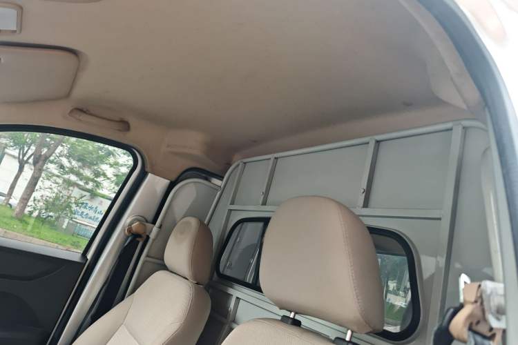 Used Wuling Hongguang V 2021 1.5L Jingqu Edition Enclosed-Window Vehicle LAR Headliner