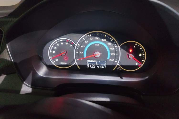 Used Wuling Hongguang V 2021 1.5L Jingqu Version LAR Instrument Cluster