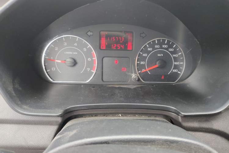 Used Wuling Hongguang V 2021 1.5L Jingqu Edition Enclosed-Window Vehicle LAR Instrument Cluster