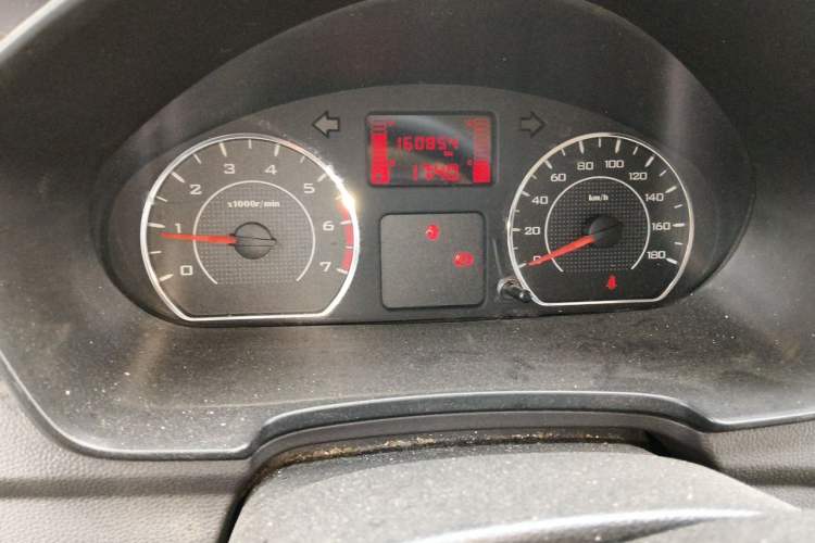 Used Wuling Hongguang V 2021 1.5L Jingqu Edition Enclosed-Window Vehicle LAR Instrument Cluster