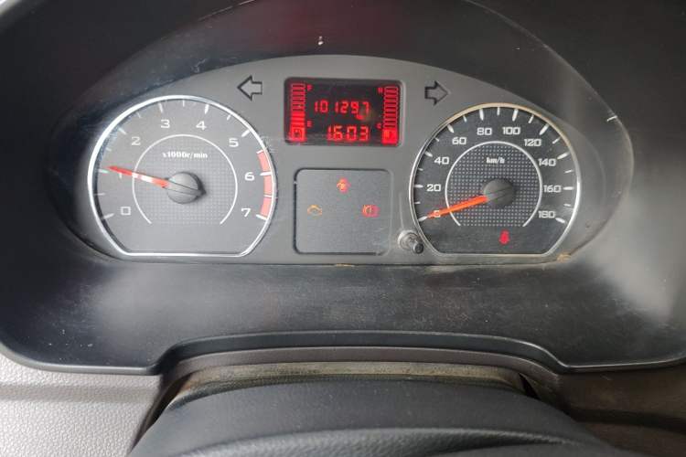 Used Wuling Hongguang V 2021 1.5L Jingqu Edition Enclosed-Window Vehicle LAR Instrument Cluster