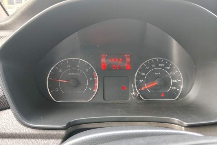 Used Wuling Hongguang V 2021 1.5L Jingqu Edition Enclosed-Window Vehicle LAR Instrument Cluster