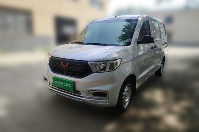 Used Wuling Hongguang V 2021 1.5L Jingqu Edition Enclosed-Window Vehicle LAR
