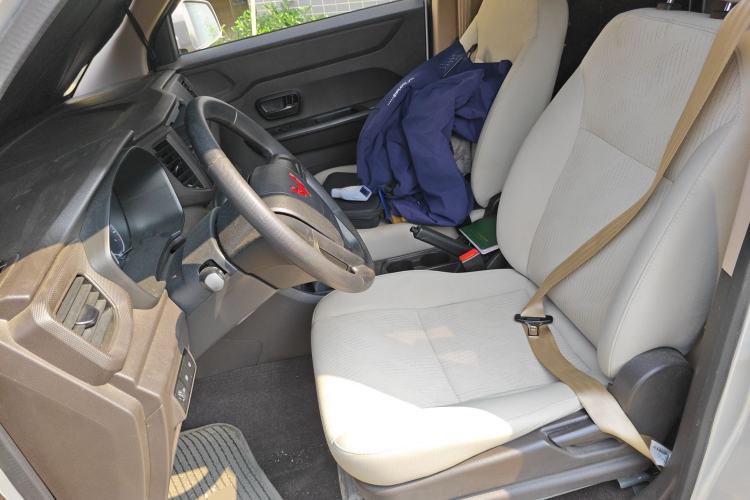 Used Wuling Hongguang V 2021 1.5L Refreshed Enjoyment Edition LAR Left Front Seat