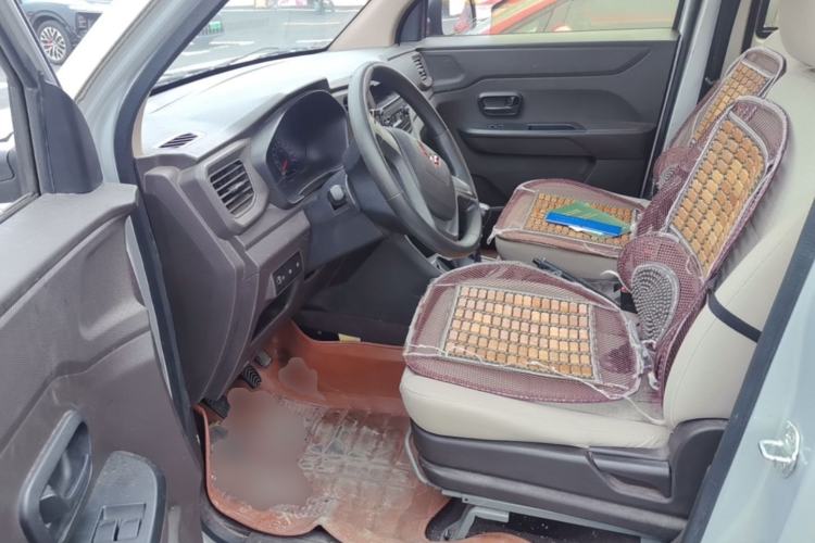 Used Wuling Hongguang V 2021 1.5L Jingqu Version LAR Left Front Seat