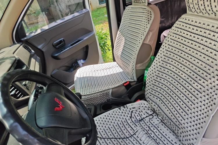 Used Wuling Hongguang V 2021 1.5L Jingqu Version LAR Left Front Seat