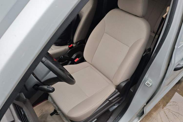 Used Wuling Hongguang V 2021 1.5L Jingqu Version LAR Left Front Seat