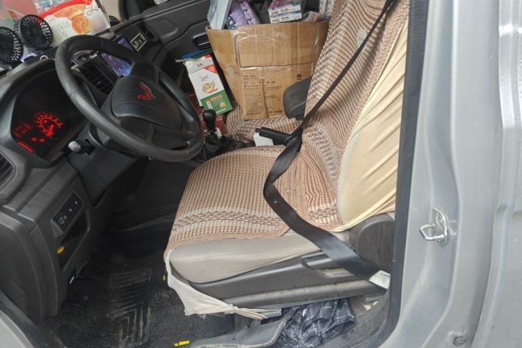 Used Wuling Hongguang V 2021 1.5L Jingqu Version LAR Left Front Seat