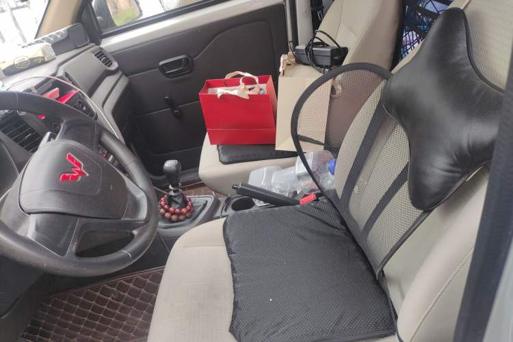 Used Wuling Hongguang V 2021 1.5L Jingqu Version LAR Left Front Seat