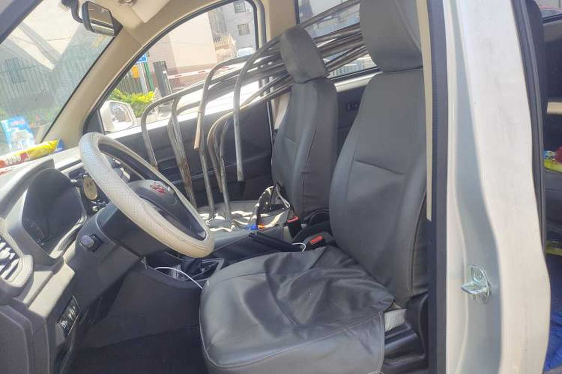 Used Wuling Hongguang V 2021 1.5L Enjoyment Edition LAR Left Front Seat