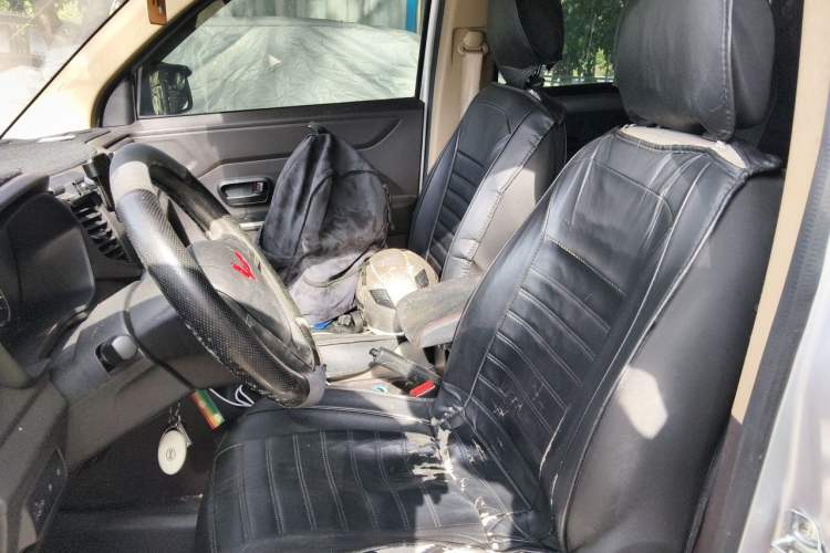 Used Wuling Hongguang V 2021 1.5L Enjoyment Edition LAR Left Front Seat