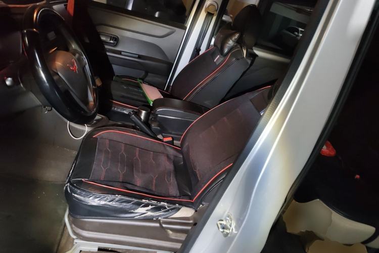 Used Wuling Hongguang V 2021 1.5L Jingqu Version LAR Left Front Seat