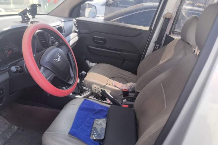 Used Wuling Hongguang V 2021 1.5L Jingqu Version LAR Left Front Seat