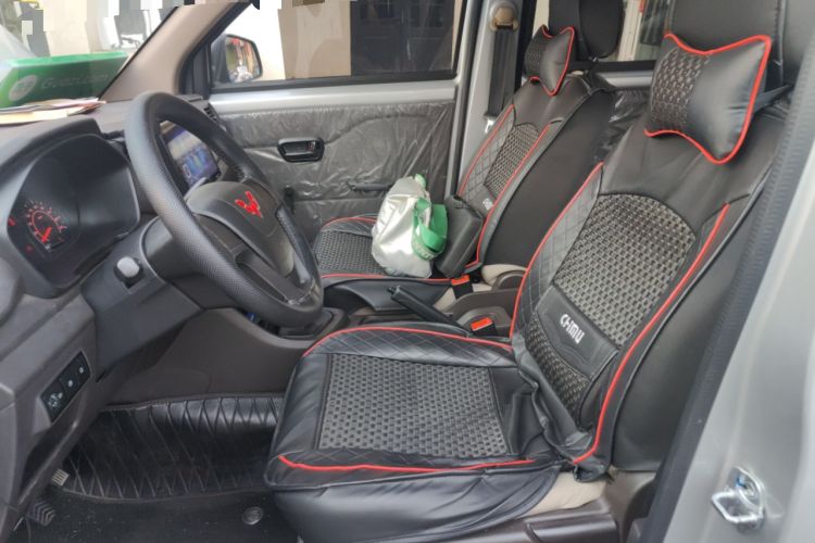Used Wuling Hongguang V 2021 1.5L Jingqu Version LAR Left Front Seat
