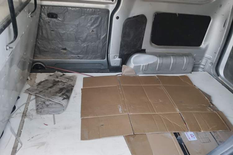 Used Wuling Hongguang V 2021 1.5L Jingqu Edition Enclosed-Window Vehicle LAR Left Rear Seat