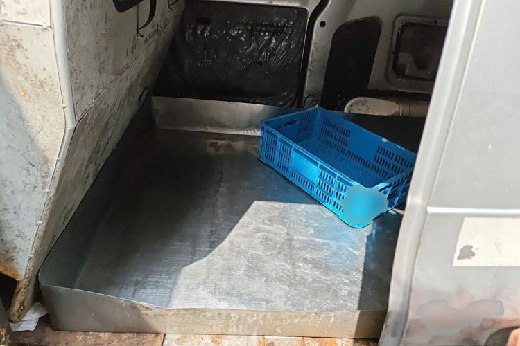 Used Wuling Hongguang V 2021 1.5L Jingqu Edition Enclosed-Window Vehicle LAR Left Rear Seat