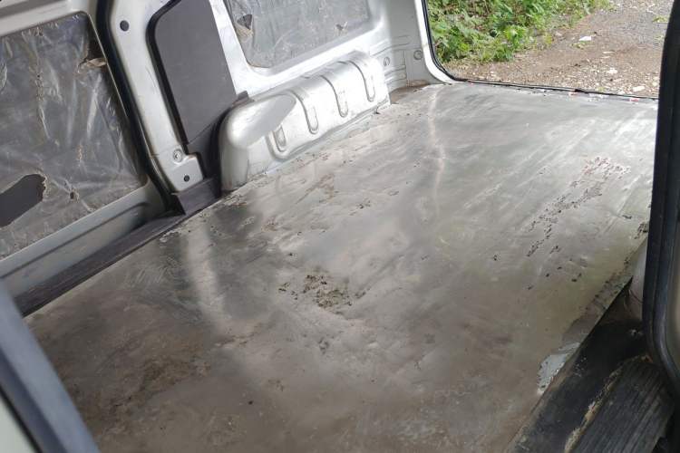 Used Wuling Hongguang V 2021 1.5L Jingqu Edition Enclosed-Window Vehicle LAR Left Rear Seat