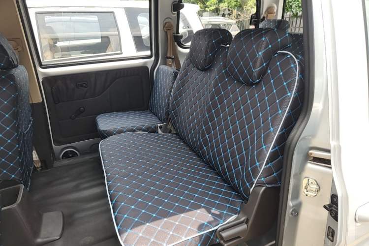Used Wuling Hongguang V 2021 1.5L Refreshed Enjoyment Edition LAR Left Rear Seat