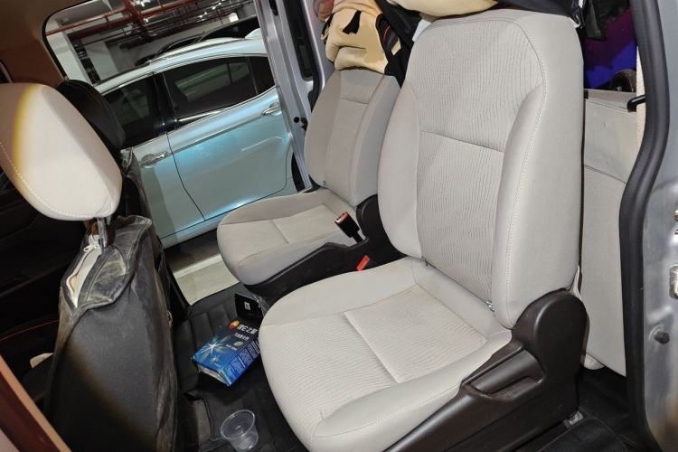 Used Wuling Hongguang V 2021 1.5L Enjoyment Edition LAR Left Rear Seat
