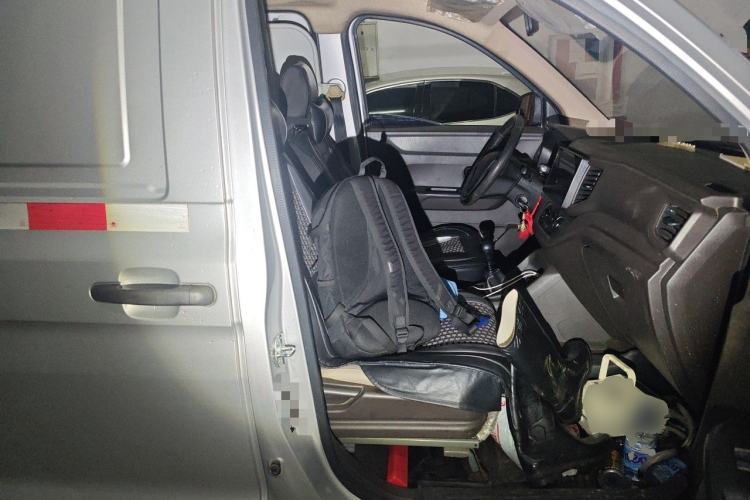 Used Wuling Hongguang V 2021 1.5L Jingqu Edition Enclosed-Window Vehicle LAR Left Rear Seat