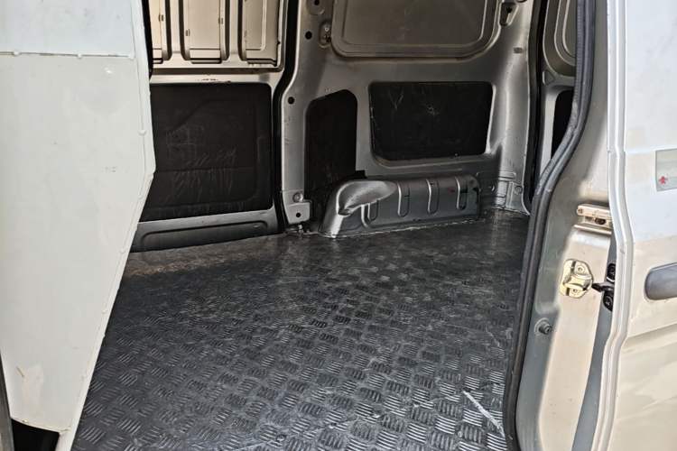 Used Wuling Hongguang V 2021 1.5L Jingqu Edition Enclosed-Window Vehicle LAR Left Rear Seat