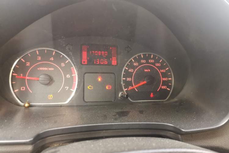 Used Wuling Hongguang V 2021 1.5L Jingqu Version LAR Odometer Close Up