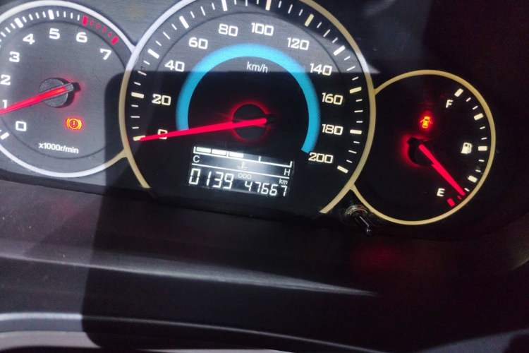 Used Wuling Hongguang V 2021 1.5L Jingqu Version LAR Odometer Close Up