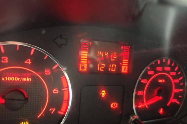 Used Wuling Hongguang V 2021 1.5L Jingqu Version LAR Odometer Close Up