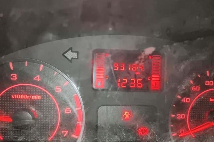 Used Wuling Hongguang V 2021 1.5L Jingqu Version LAR Odometer Close Up