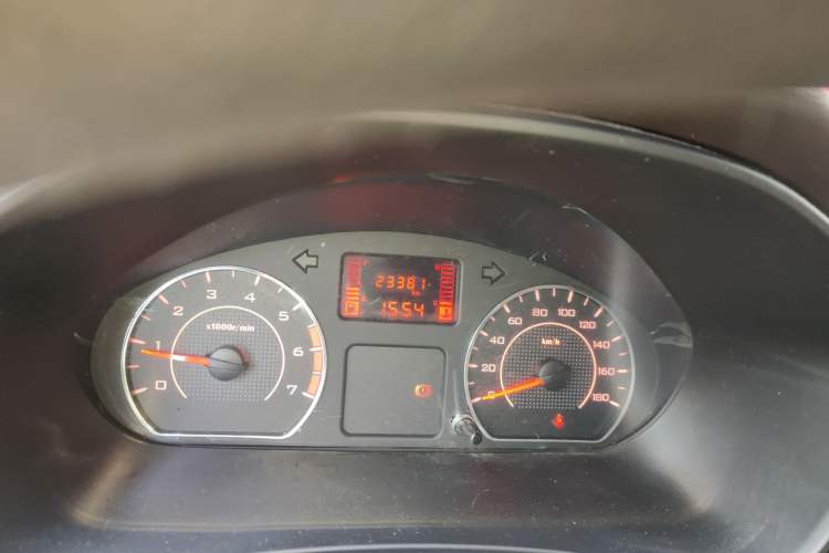 Used Wuling Hongguang V 2021 1.5L Jingqu Version LAR Odometer Close Up