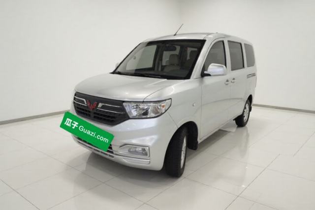 Używany Wuling Hongguang V 2021 1.5L Jingqu Version LAR