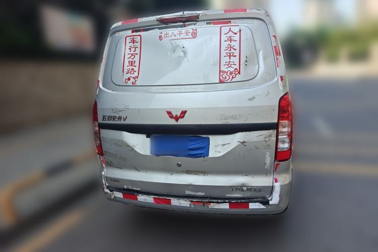 Used Wuling Hongguang V 2021 1.5L Jingqu Edition Enclosed-Window Vehicle LAR Rear