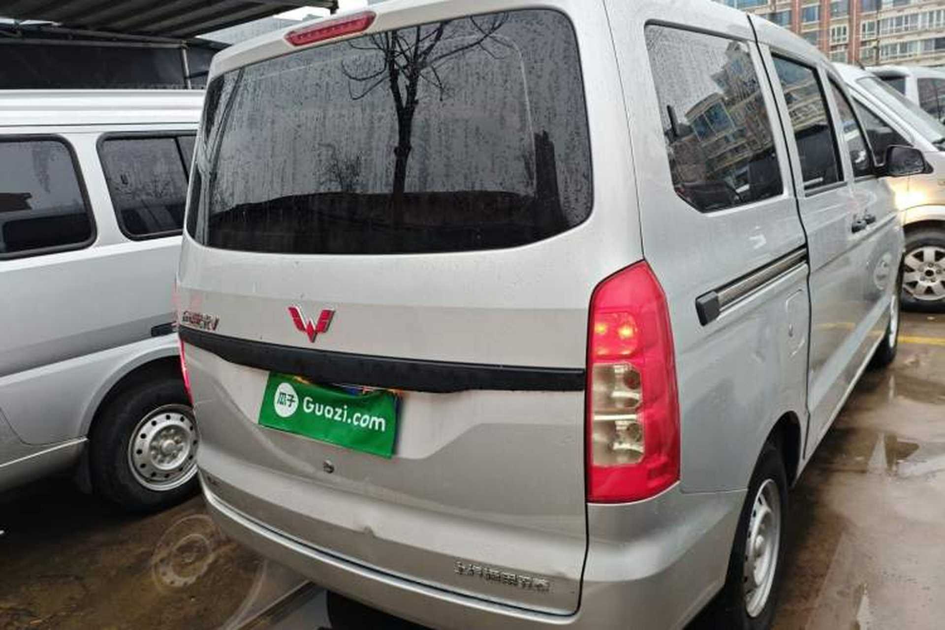 Used Wuling Hongguang V 2021 1.5L Jingqu Version LAR Rear