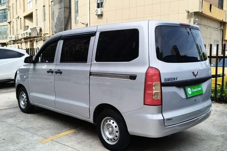Used Wuling Hongguang V 2021 1.5L Jingqu Version LAR Rear Left 45 Deg