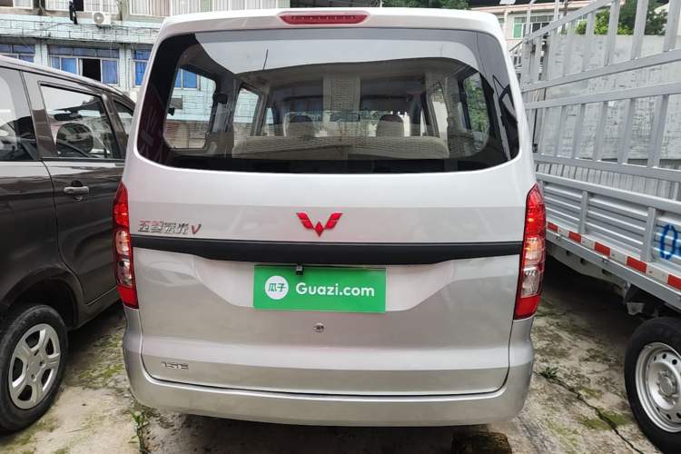 Used Wuling Hongguang V 2021 1.5L Jingqu Version LAR Rear