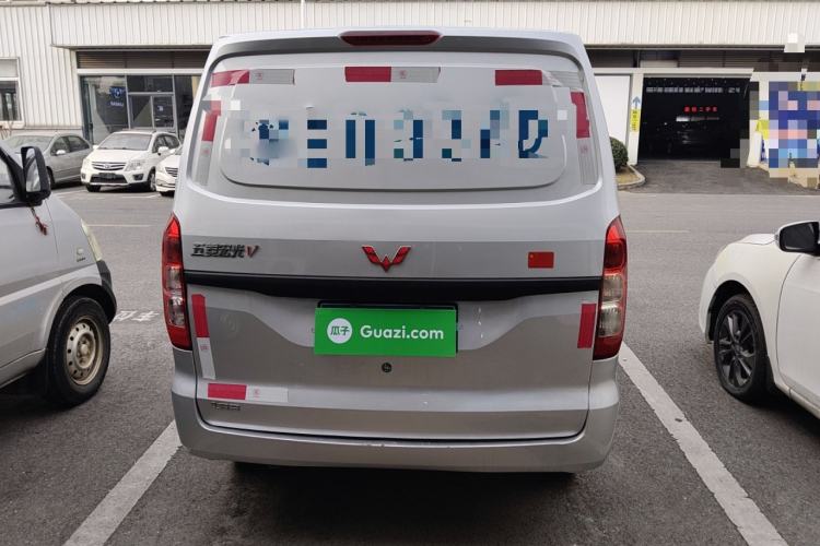 Used Wuling Hongguang V 2021 1.5L Jingqu Edition Enclosed-Window Vehicle LAR Rear