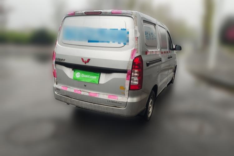 Used Wuling Hongguang V 2021 1.5L Jingqu Edition Enclosed-Window Vehicle LAR Rear Right 45 Deg