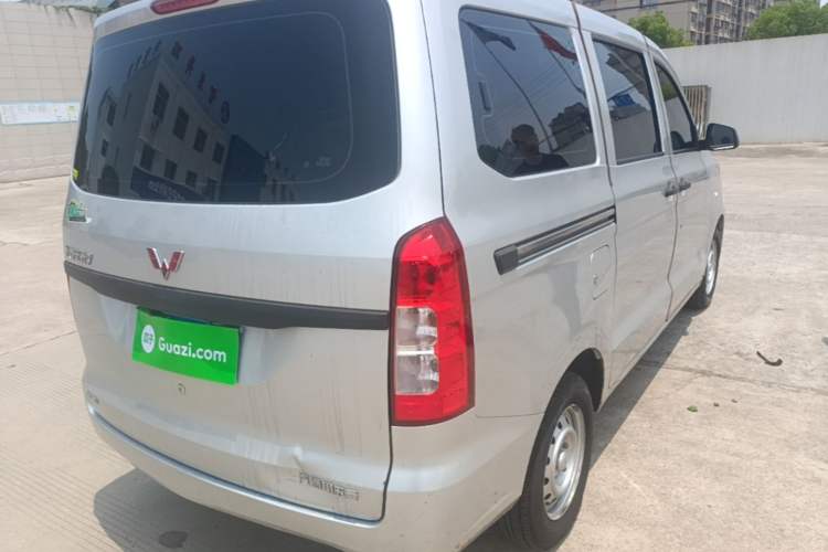 Used Wuling Hongguang V 2021 1.5L Jingqu Version LAR Rear Right 45 Deg