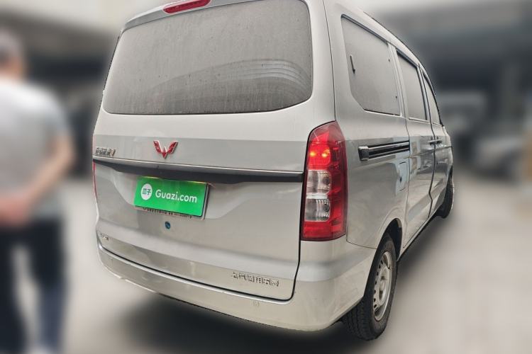 Used Wuling Hongguang V 2021 1.5L Jingqu Version LAR Rear Right 45 Deg