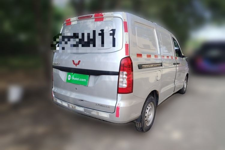 Used Wuling Hongguang V 2021 1.5L Jingqu Edition Enclosed-Window Vehicle LAR Rear Right 45 Deg
